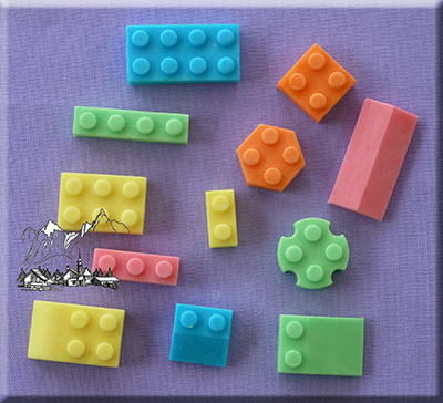  Foto: Alphabet M. - costruzioni Lego