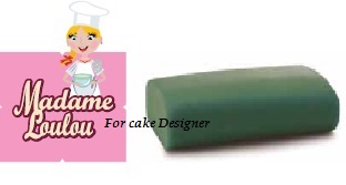  Foto: MADAME LOULOU Pasta da modellaggio verde 1kg.